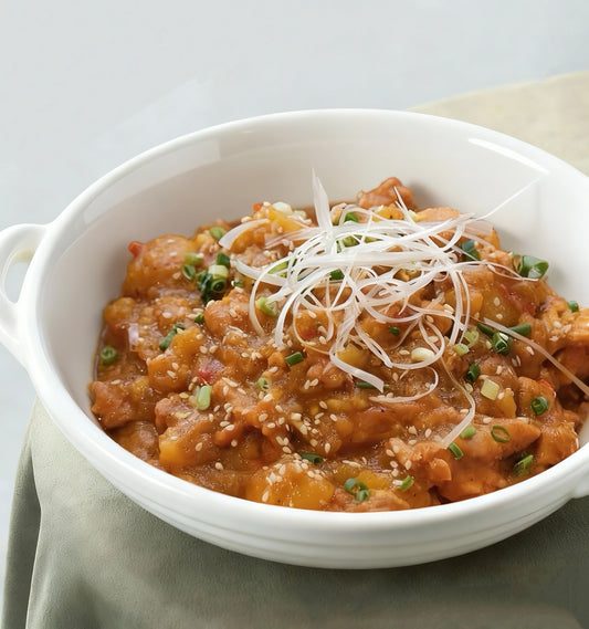 Frozen Yunnan Chicken (with potato & tomato) 油焖鸡 (200g)